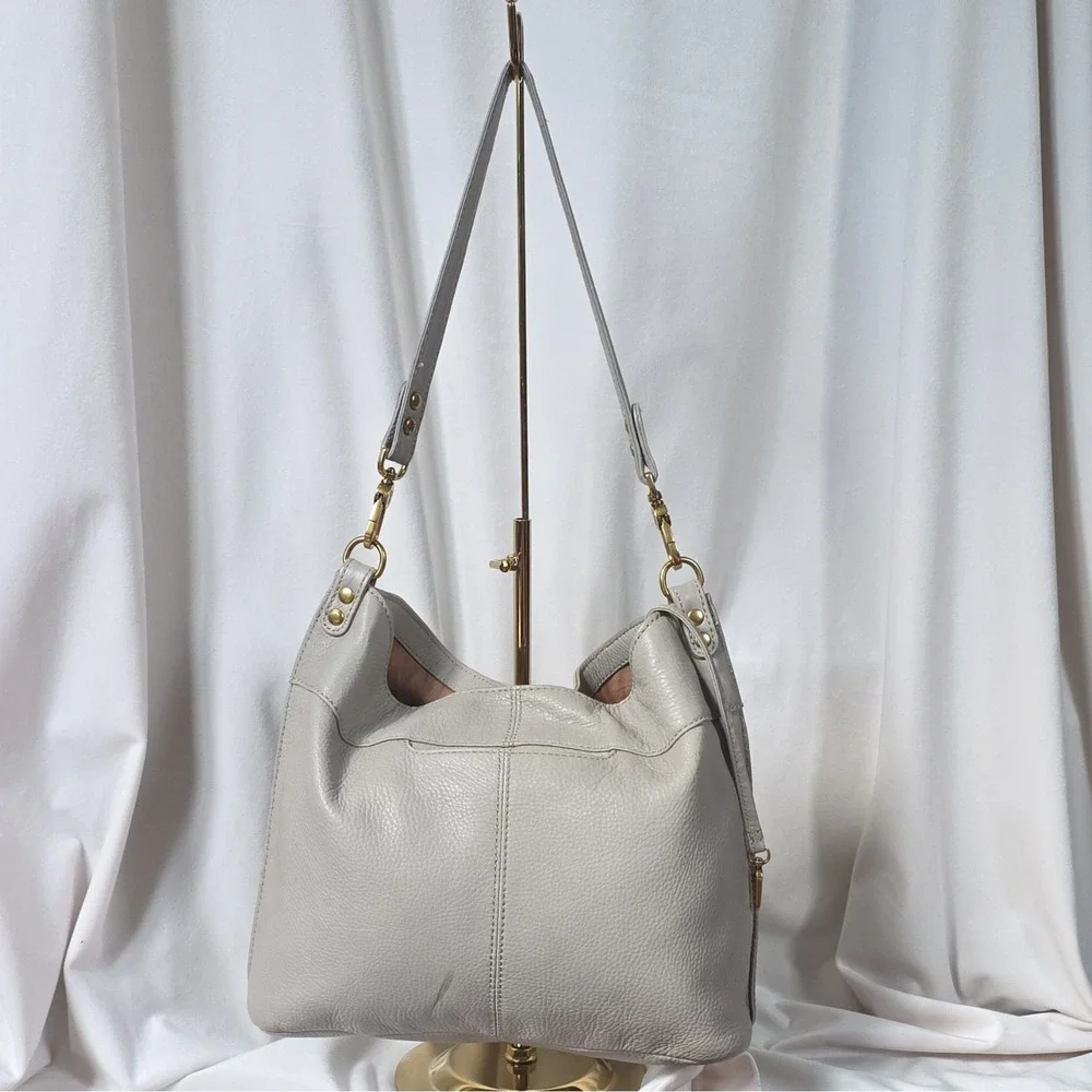 HOBO Pier Convertible Leather Shoulder Bag Crossbody – Birch Gray